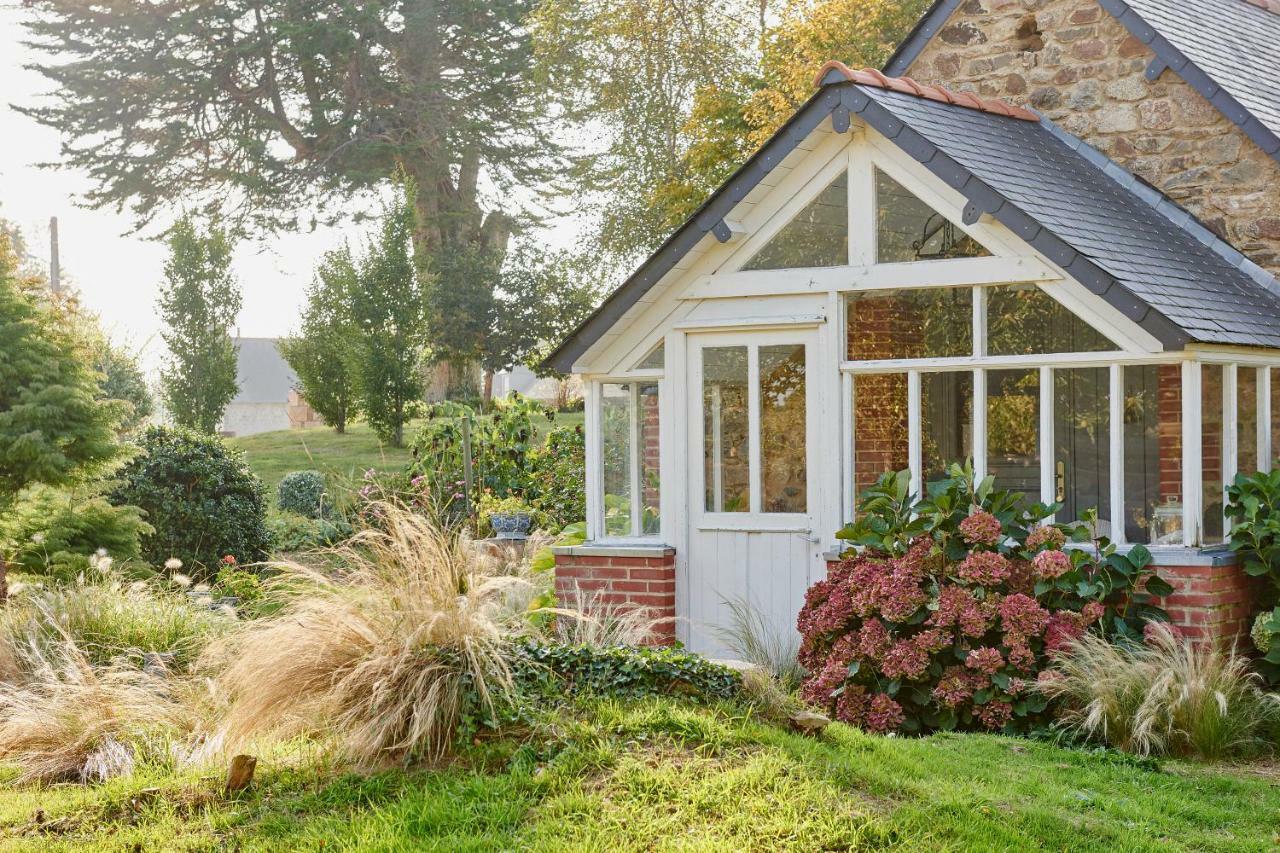 Les Gites De Keregal - La Cabane De Charlotte Plouha Exteriör bild